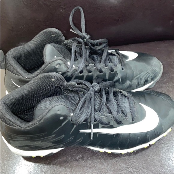 Perfect ALMOST BRAND NEW Alpha Nike women size 8 - Picture 2 of 5